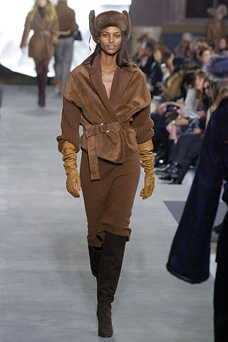 Fall/Winter 2002-2003 Fashion Trends